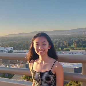 Meet your Posher, Christina